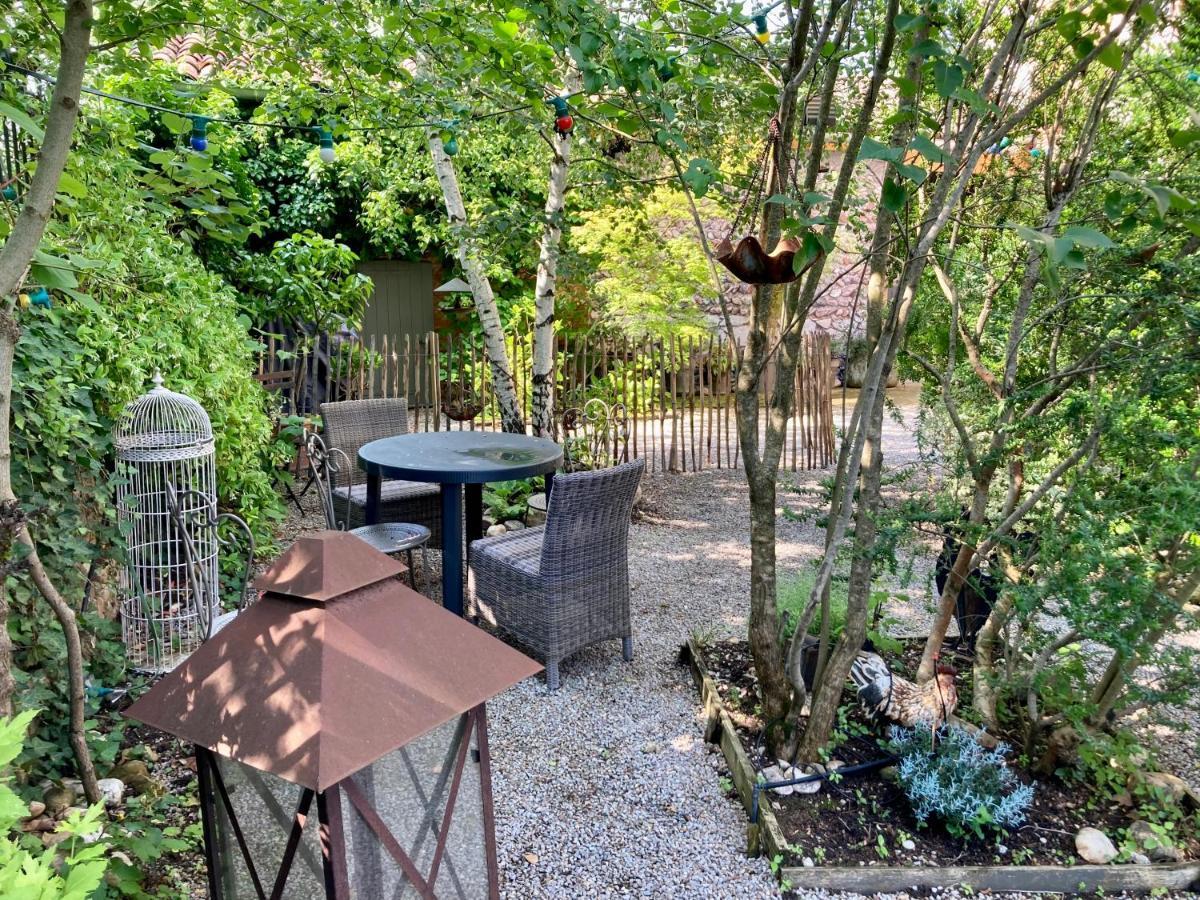 16 Bis-Gite-Hotel-Studio Marssac-sur-Tarn Luaran gambar